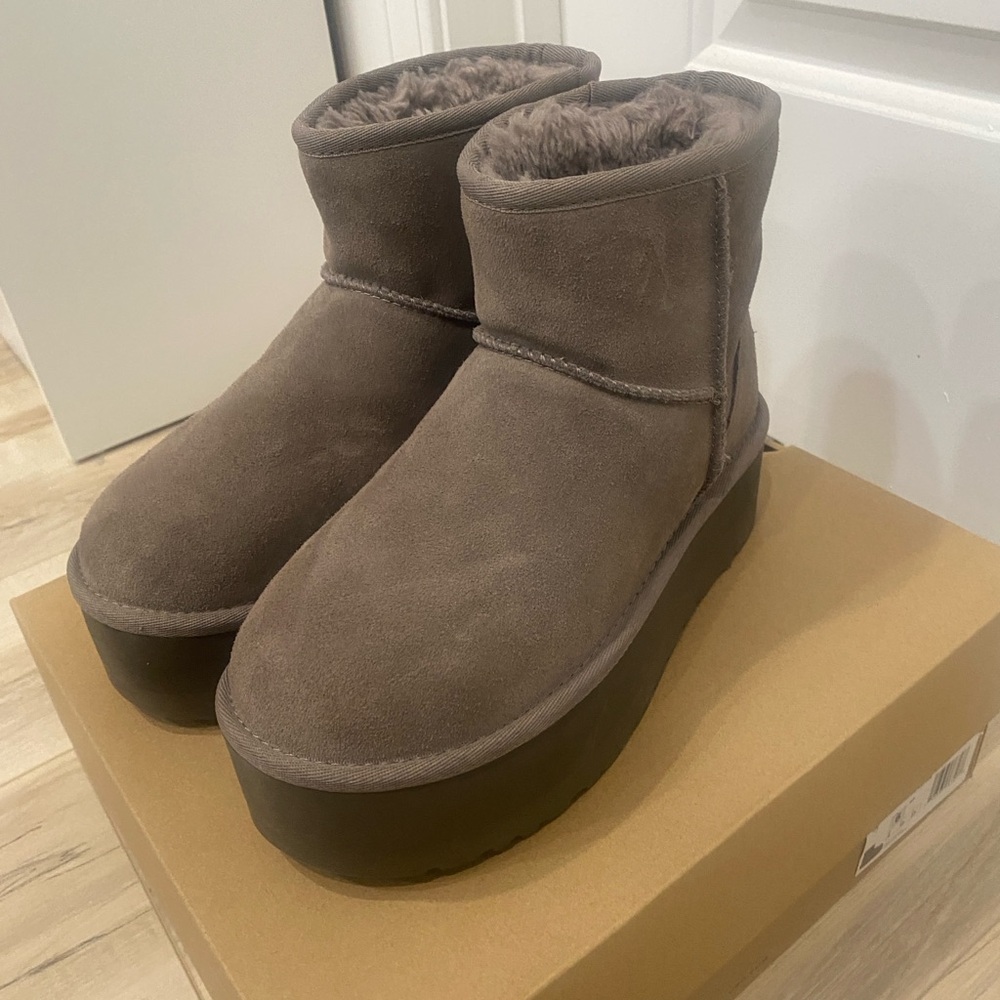 Ugg Platform Boots
